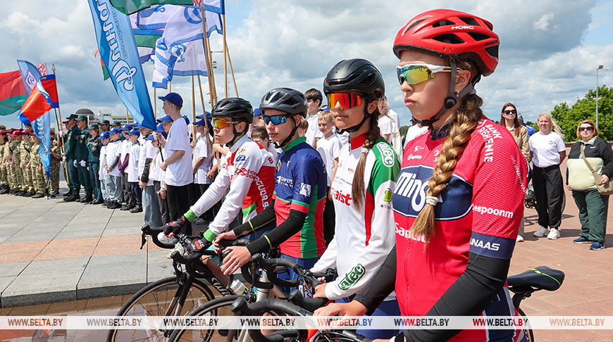 Ради дружбы и единения. Участники международного автовелопробега прибыли в Беларусь
