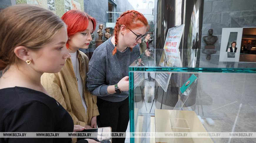 Орден, который ждал своего героя. Уникальную награду представили на выставке в Музее истории ВОВ