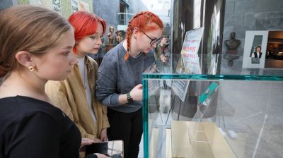 Орден, который ждал своего героя. Уникальную награду представили на выставке в Музее истории ВОВ