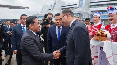 Премьер-министр Мьянмы прибыл с рабочим визитом в Беларусь