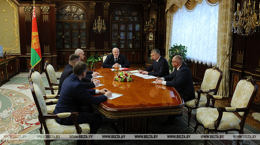 Лукашенко рассмотрел кадровые вопросы