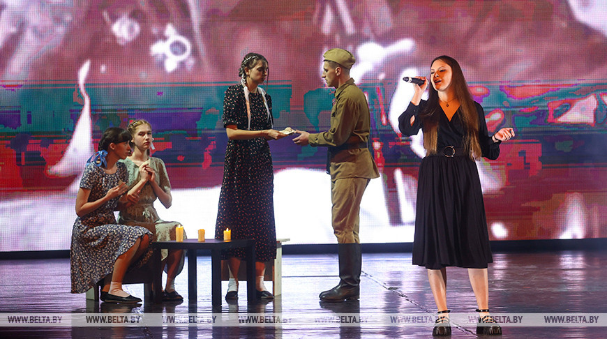 Конкурс песен военных лет среди предприятий Минпрома прошел в Минске