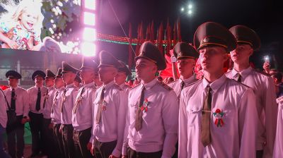 Акция "Споем гимн вместе" в День Независимости объединила жителей Гомеля 