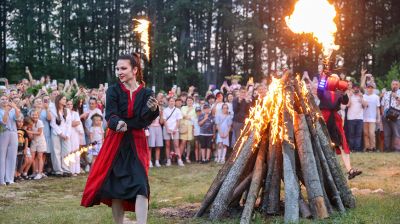 Шумно и весело отметили Купалье в Беловежской пуще