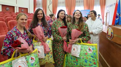В Минске поздравили родившихся 3 июля малышей и их мам
