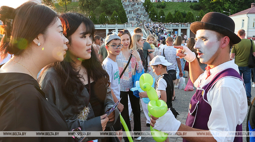 В фестивальном Витебске