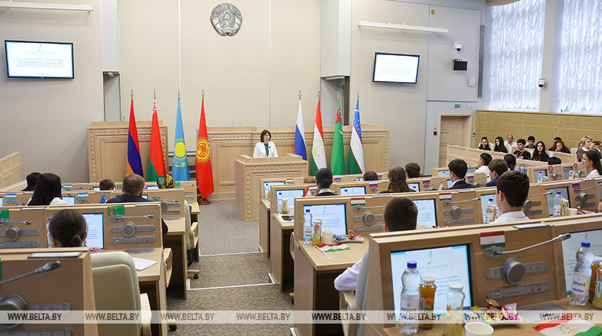 В Минске завершился Х Международный форум "Дети Содружества"