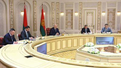 Лукашенко встретился с губернатором Самарской области России