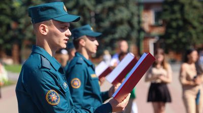 Молодые сотрудники МЧС приняли присягу в Брестской крепости