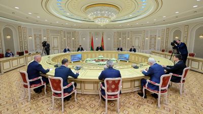Лукашенко предлагает Тюменской области развивать сотрудничество в нефтяной сфере
