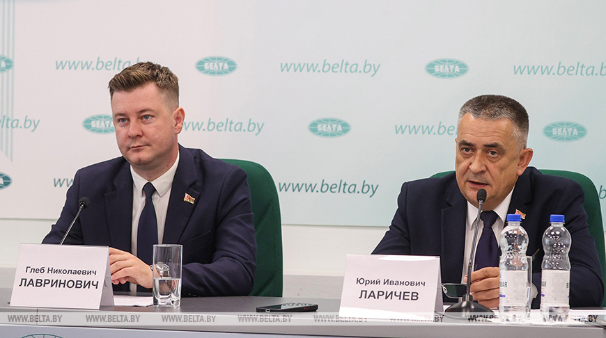 Пресс-конференция о подготовке учреждений образования Минска и Минской области к учебному году прошла БЕЛТА