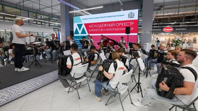 Молодежный оркестр баянистов и аккордеонистов выступил в Минске 
