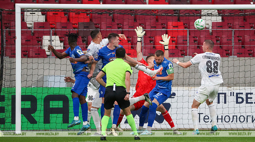 Минское "Динамо" победило "Торпедо-БелАЗ" в поединке чемпионата Беларуси по футболу