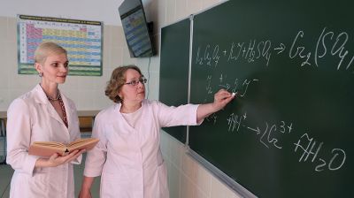 Подготовила более 10 тыс. специалистов. Зинаида Кунцевич удостоена медали Франциска Скорины 