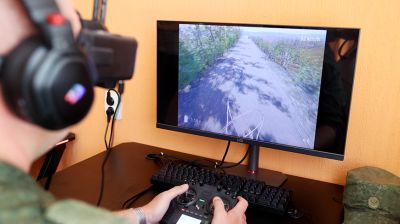 Класс подготовки операторов БПЛА открыли в артиллерийской бригаде в Бресте