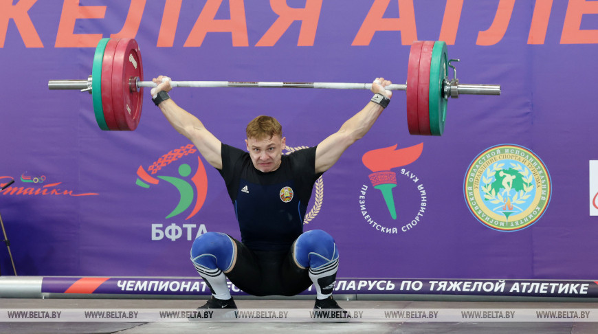 В Могилеве проходит чемпионат Беларуси по тяжелой атлетике