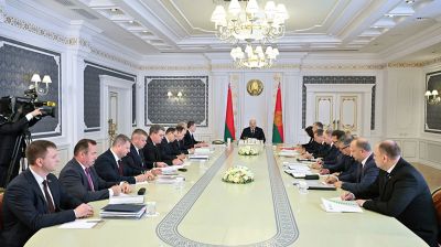 Лукашенко провел совещание с руководством Совмина