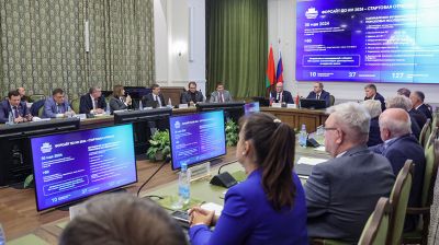 Уровень развития ИИ в Беларуси и России обсудили в НАН 