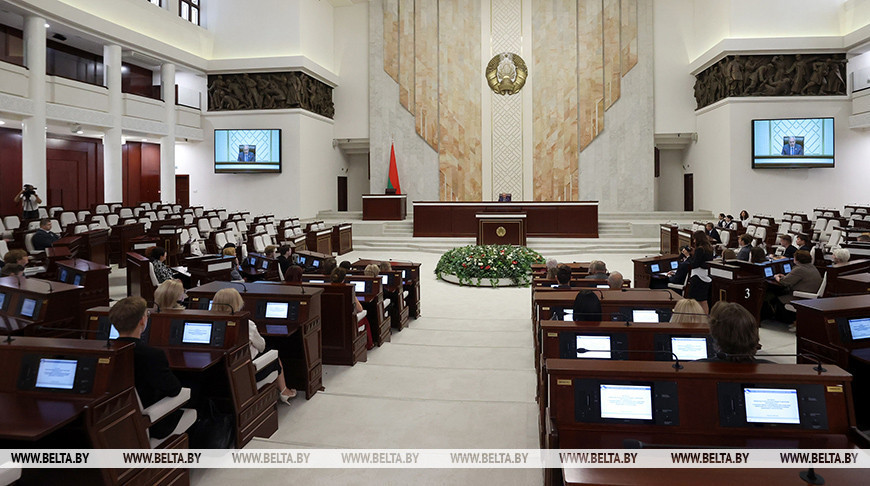 В Палате представителей прошла встреча с педколлективом колледжа цифровых технологий
