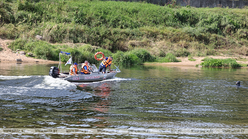 Навыкам спасения на воде обучили молодежь Могилевской области