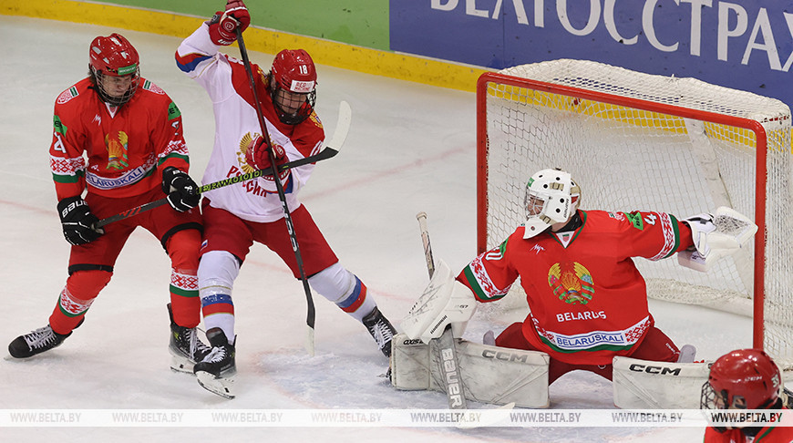 Юниорская сборная Беларуси по хоккею уступила команде России