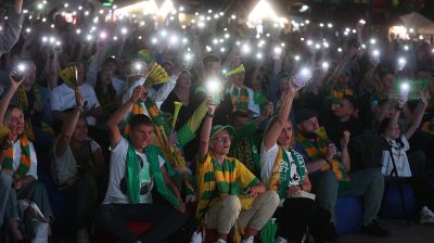 Гродно болело за "Неман": тысячи людей смотрели второй матч плей-офф Лиги конференций УЕФА в центре города