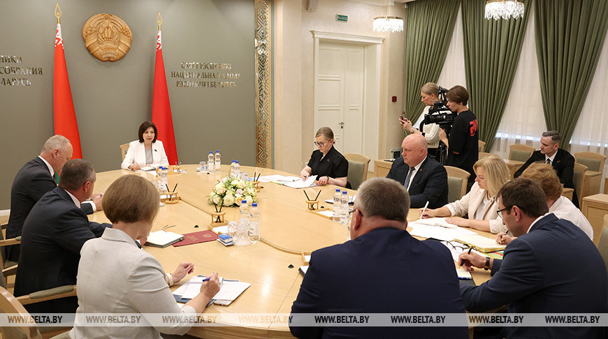 Встречу с председателями областных Советов депутатов и руководством Белкоопсоюза провели в Совете Республики