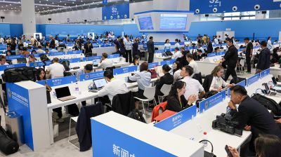 Саммит ШОС в Тяньцзине освещают более трех тысяч журналистов