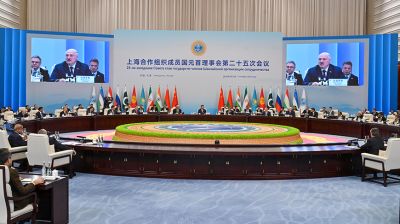 Лукашенко принимает участие в саммите ШОС в Тяньцзине