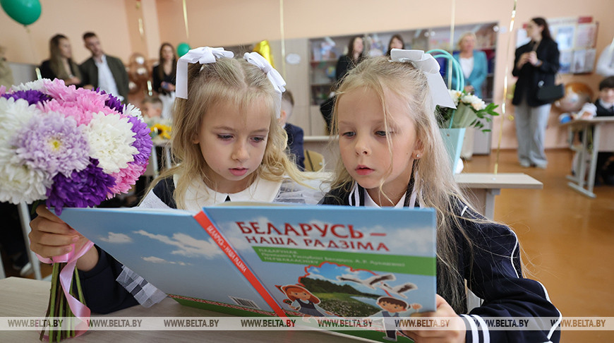 Новая школа на 510 мест открылась в Островце