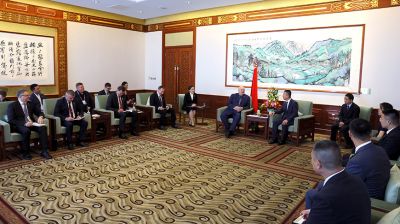 Лукашенко предлагает Китаю строить в Беларуси тепличные комплексы для выращивания овощей и цветов