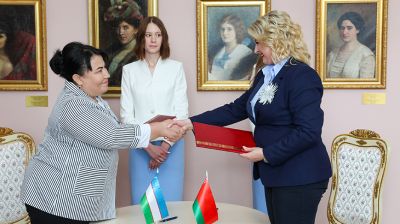 Представители союза женщин Беларуси и Узбекистана подписали меморандум о взаимопонимании