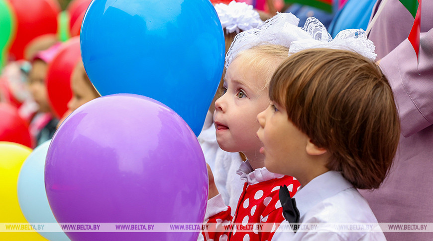 Патриотический клуб, физкультура, музыка, рисование. В Первомайском районе Минска открыли новый детсад
