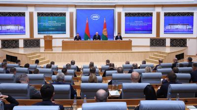 Лукашенко собрал совещание с аппаратом Нацбанка и руководством банков