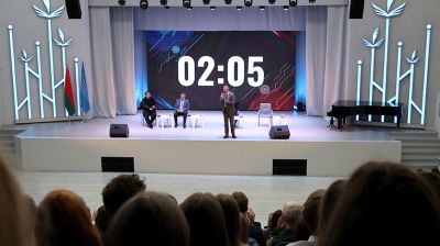 Около 450 человек приняли участие в диалоговой площадке "Беларусь адзiная" в Витебске 