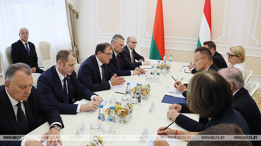 Каранкевич: Беларусь готова делиться с Венгрией опытом и знаниями по строительству АЭС 