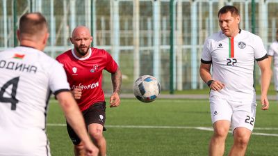 Футбольная командя "ДоброFON" обыграла "Родину" в благотворительном матче