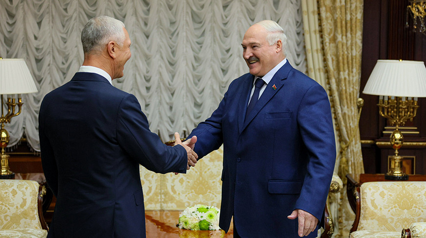 Лукашенко: Беларусь готова всячески способствовать развитию Херсонской области