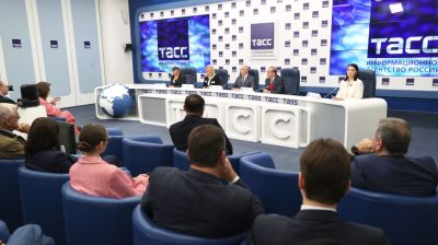 В Москве стартовал международный медиатур "Дорогами Победы"