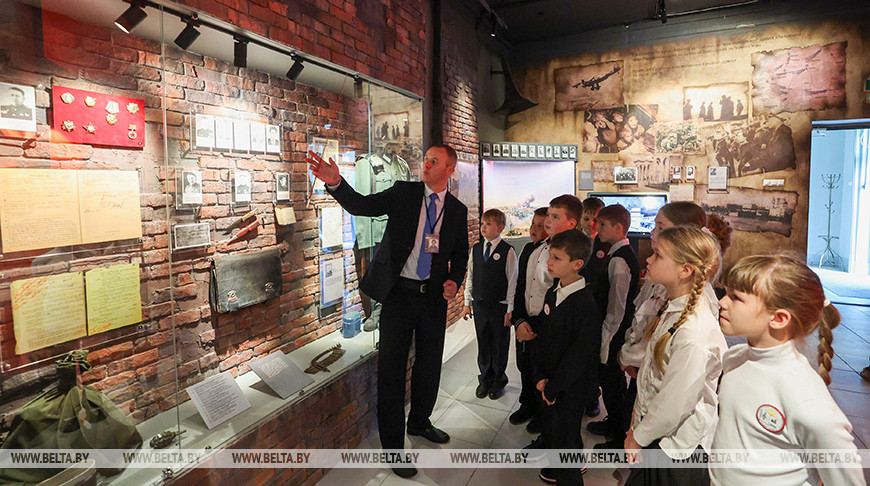 Более 2 тыс. гостей и жителей Полоцка посетили Музей боевой славы после капремонта и реэкспозиции 