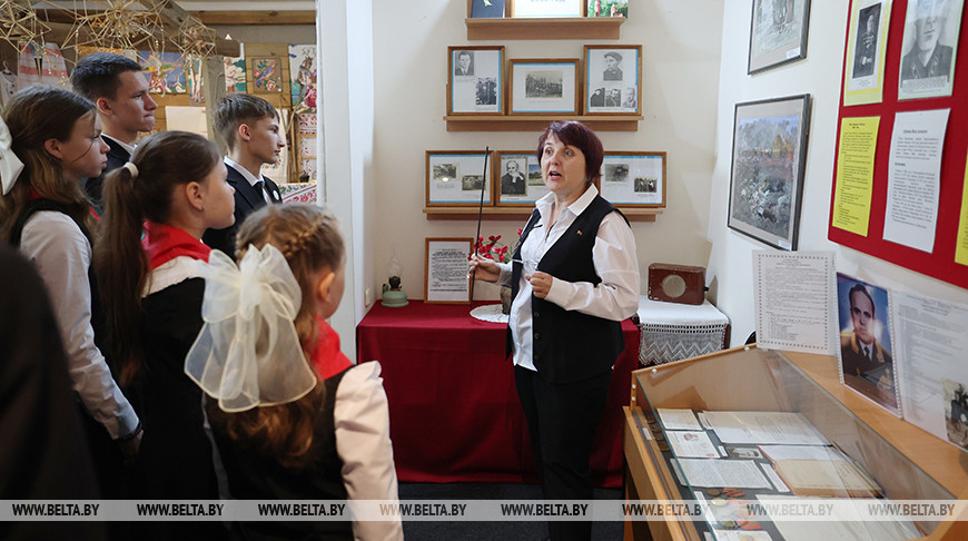 Единый урок, посвященный Дню народного единства, проводится в школах страны