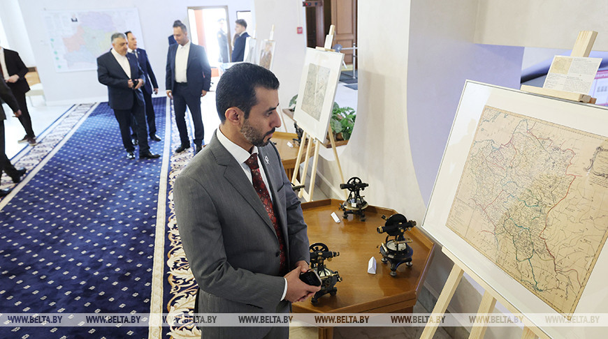 Картографическую выставку представили в МИД
