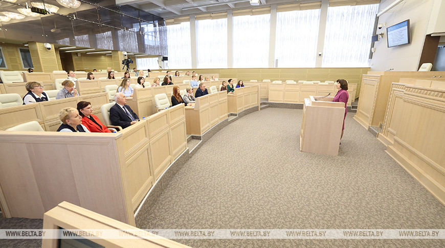 Кочанова: нельзя выбрасывать из истории события, которые повлияли на жизнь страны