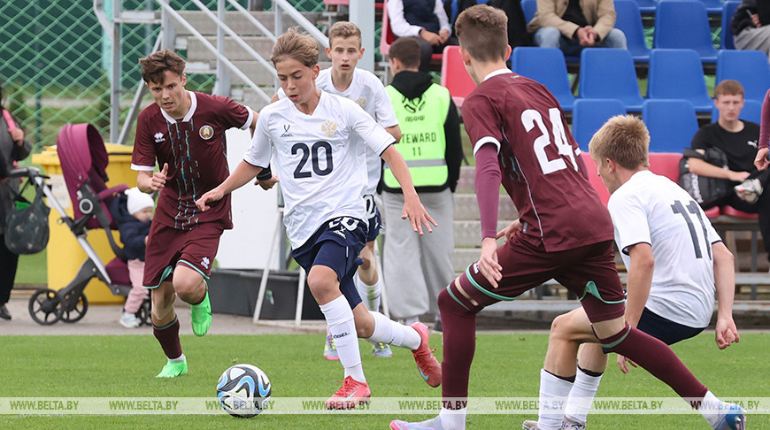 Футболисты Беларуси победили россиян на турнире развития УЕФА в Минске 