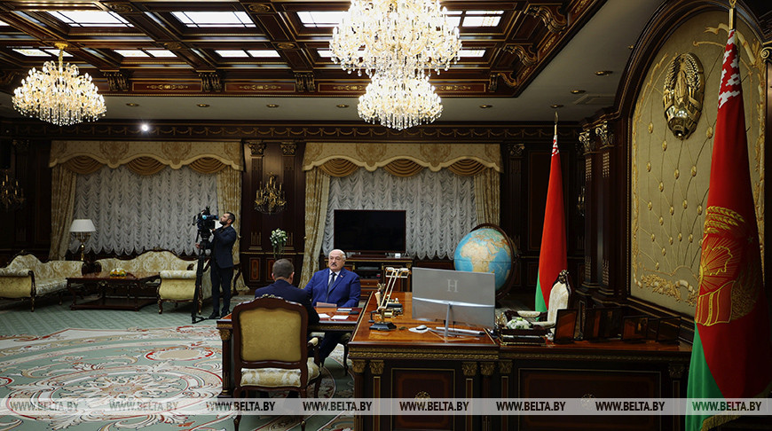 Лукашенко принял с докладом премьер-министра