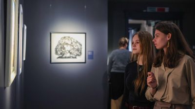 Азербайджан глазами народного художника. В Минске открылась выставка Саттара Бахлулзаде