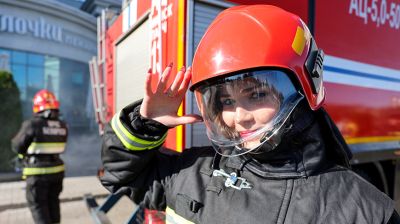 Столичные спасатели присоединились к акции "Единый день безопасности"