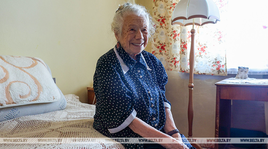 Пережила эвакуацию, покорила Дальний Восток. 97-летняя Рогнеда Апатенок о жажде жизни 
