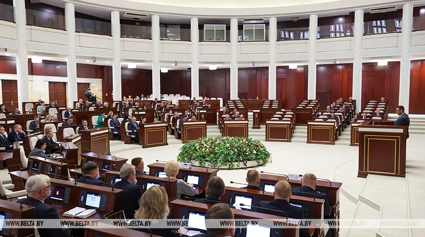 Облисполкомы смогут определять категории работников для предоставления участков под строительство без аукциона