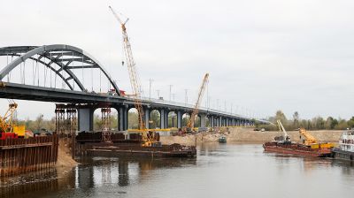 В Мозыре завершается строительство нового моста через Припять